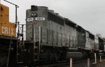 NREX 9402 heads northbound on NS train 351